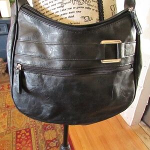 Chic Black Leather Crossbody Bag
